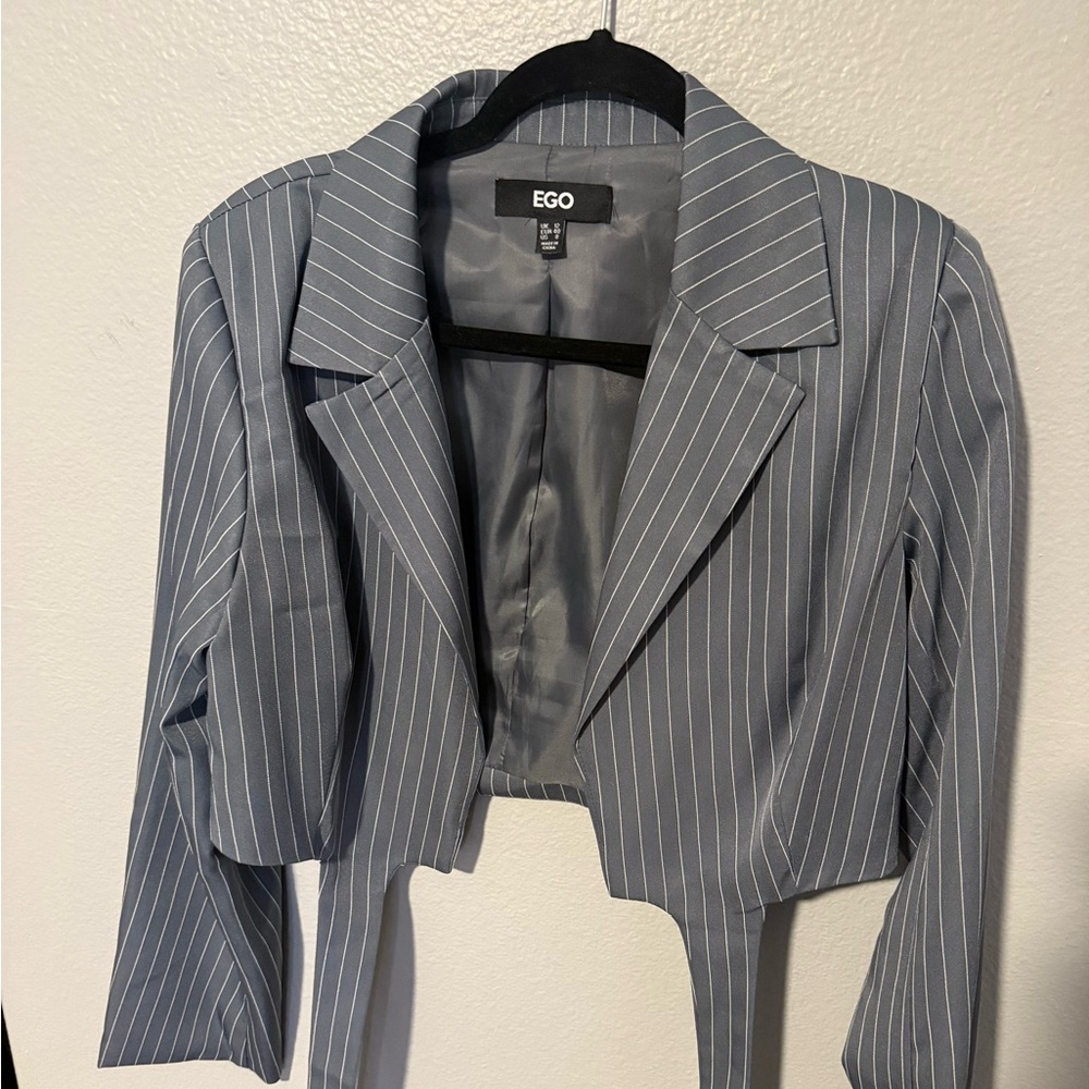Cropped blazer - Picture 2 of 5